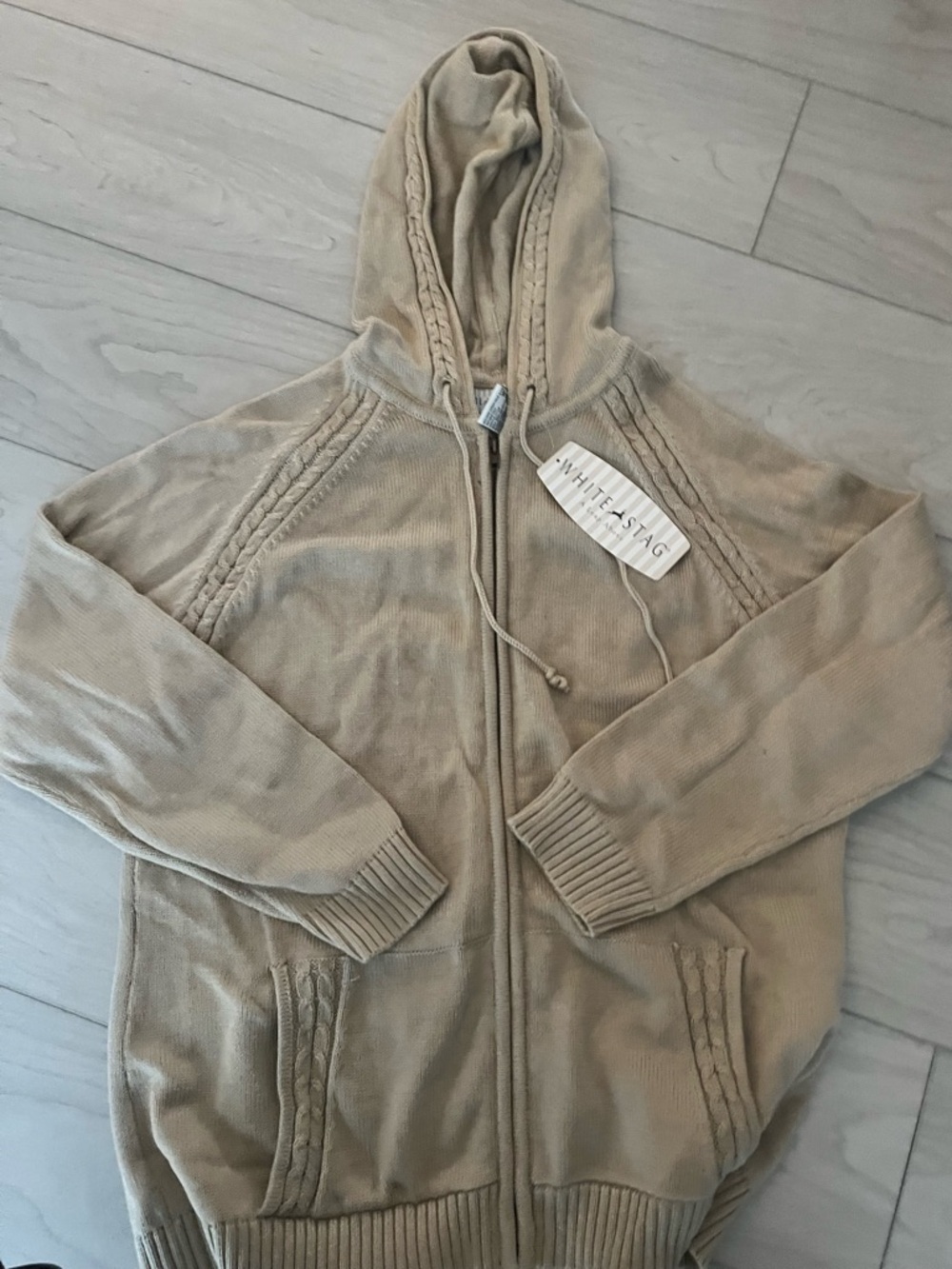 White Stag Beige Hoodie with Cable Knit Detail - Picture 3 of 9
